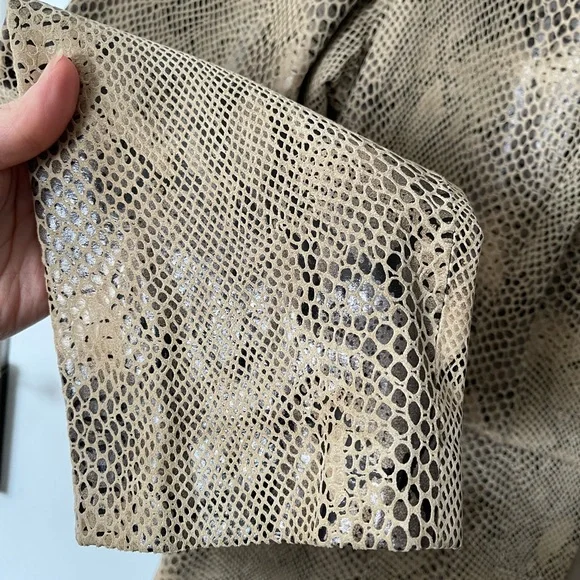 Snake 🐍 jacket XS - Picture 8 of 17